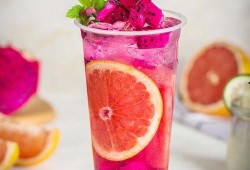 爆料水果茶难喝嘛视频,难喝还是美味？