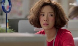 她很漂亮在线观看,揭开都市女性的美丽蜕变之旅