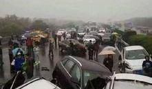 网友爆料车祸新闻事件,网友爆料某地发生惨烈车祸，现场情况令人揪心