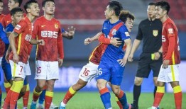 中超退役球员爆料视频大全,揭秘球场背后故事与心路历程